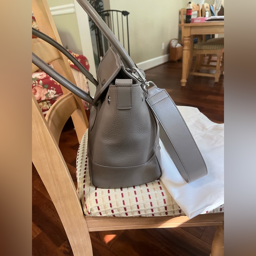 Modalu Handbag - Picture 4 of 6
